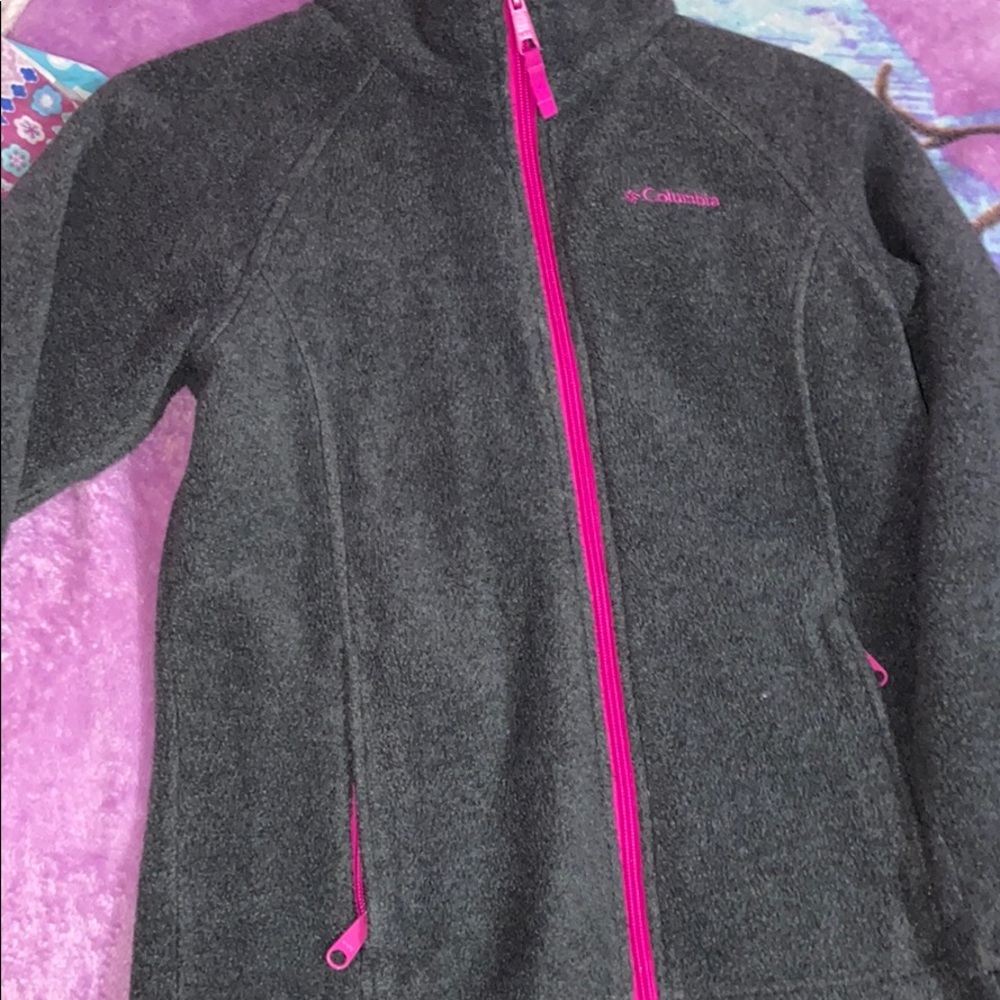 Columbia sweater